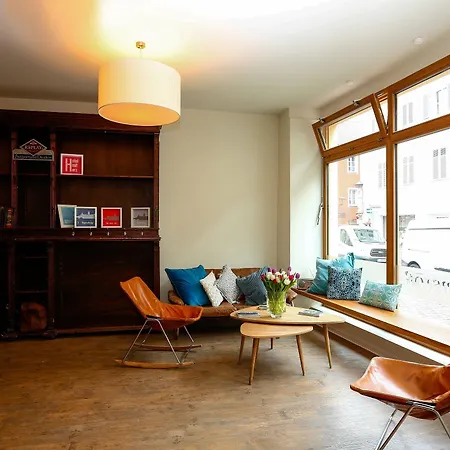 Am Peterstor Regensburg