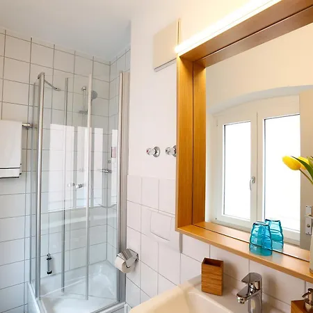 Szálloda Am Peterstor 3*