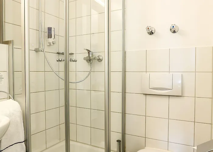 Hotel Am Peterstor 3*