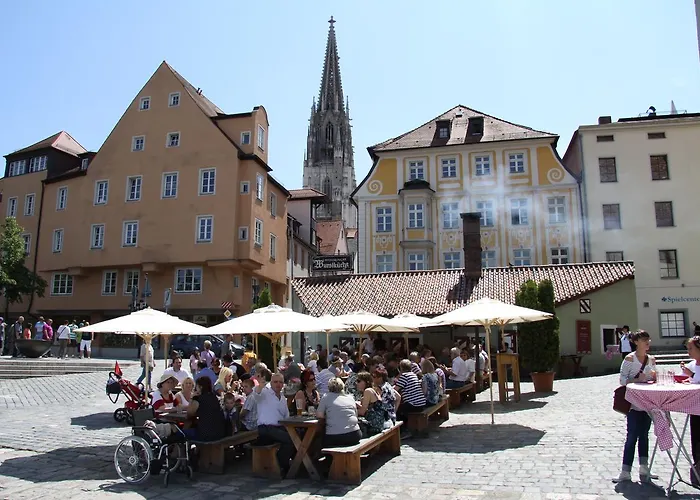 Am Peterstor 3* Regensburg