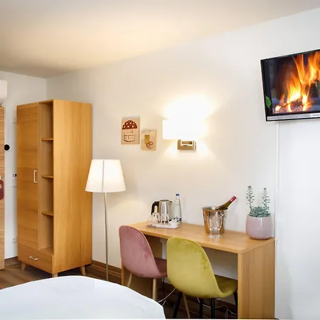 Hotel Am Peterstor 3*